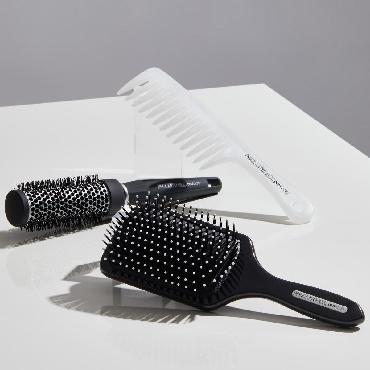 Paul Mitchell Detangler Comb, Wide Tooth Comb Detangles Wet or Dry Hair