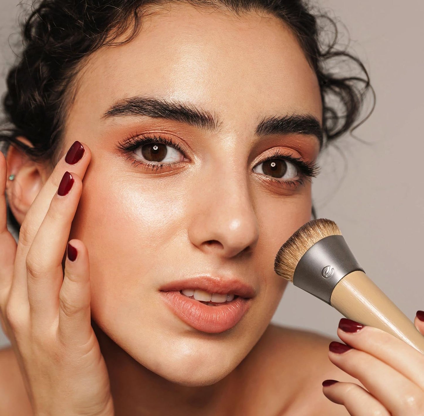 EcoTools Wonder Cover Complexion Brush, Flawless Foundation Application | Foundation makeup brush for application and blending, full coverage base brush, synthetic bristles, cruelty-free