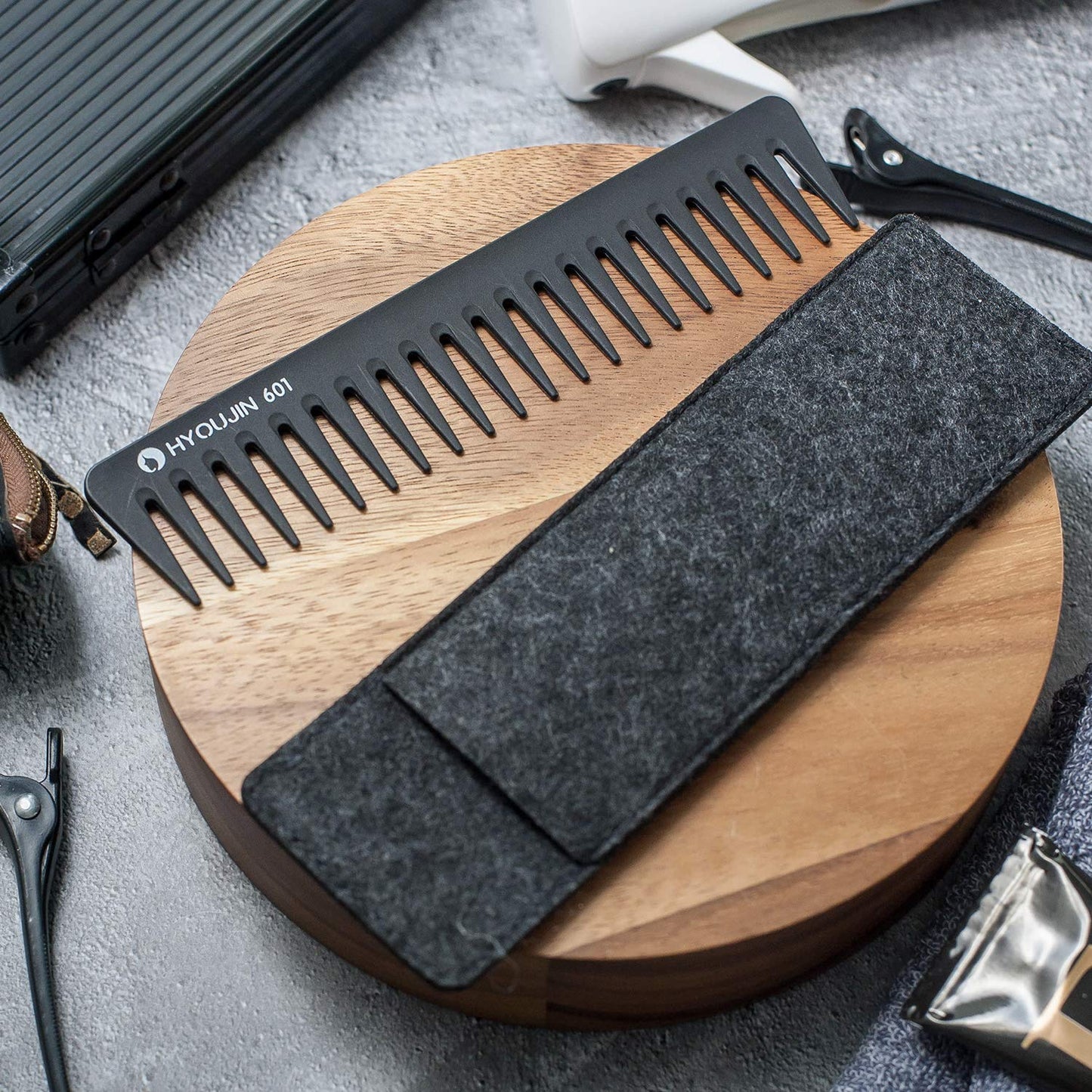 HYOUJIN 601 Carbon Wide Tooth Comb Detangler Comb for Detangling Wet Hair | Detangling Wide Tooth Comb For Shower,Wet,Dry,Long Hair,No Handle,Anti-Static,Heat Resistant to 230℃,Travel for Women and Men
